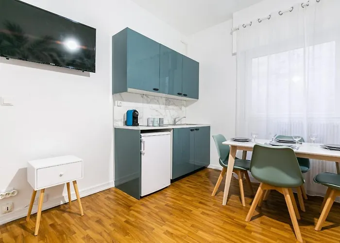 Hyper Centre 2p De 30m2 Lägenhet *